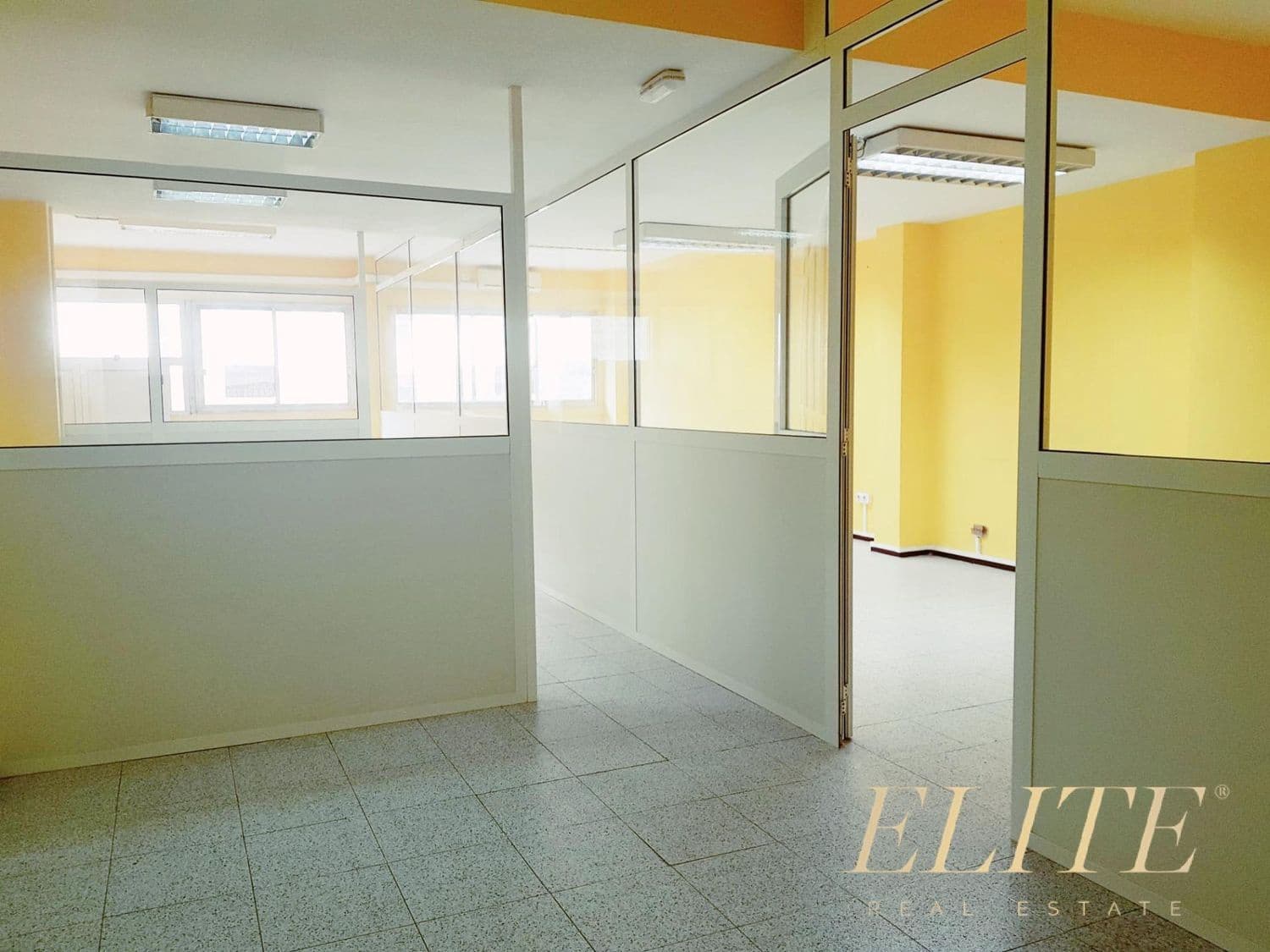 Office for sale in Las Palmas de Gran Canaria - € 224,900 (Ref: 9586867)