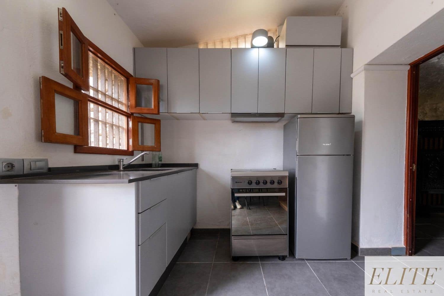 Rakentamaton maa myytävänä paikassa San Lorenzo - 520 000 € (Ref: 9586868)