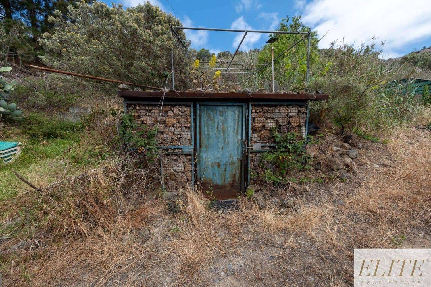 Rakentamaton maa myytävänä paikassa San Lorenzo - 520 000 € (Ref: 9586868)