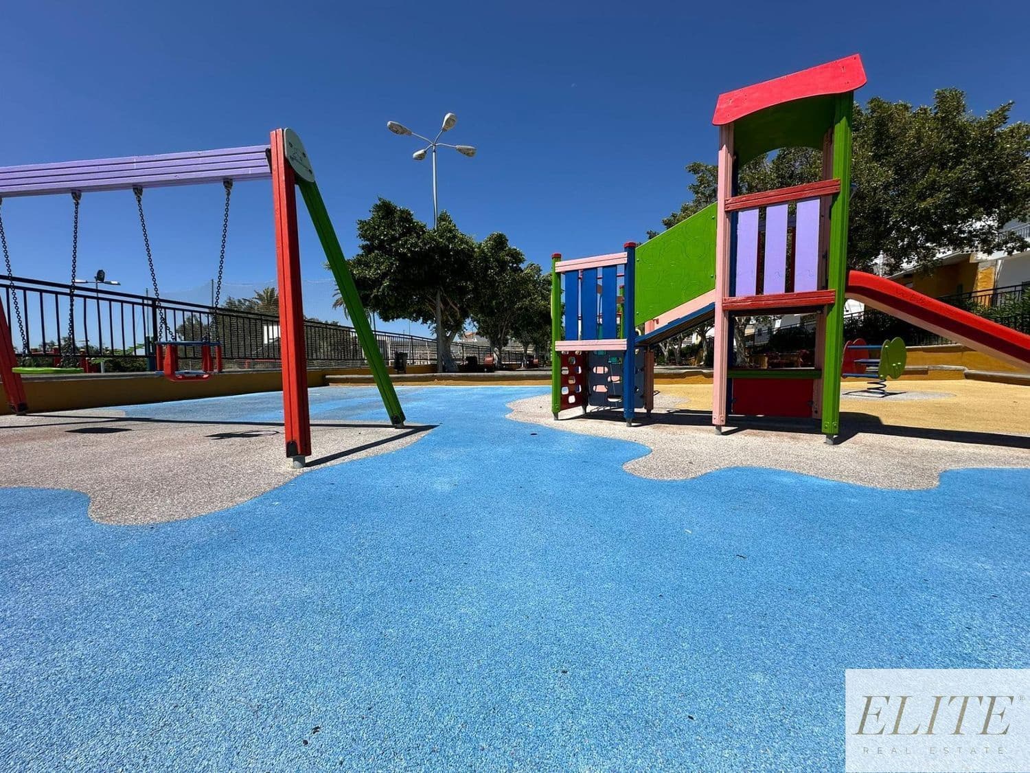 Rakentamaton maa myytävänä paikassa San Bartolome de Tirajana - 66 900 € (Ref: 9586870)