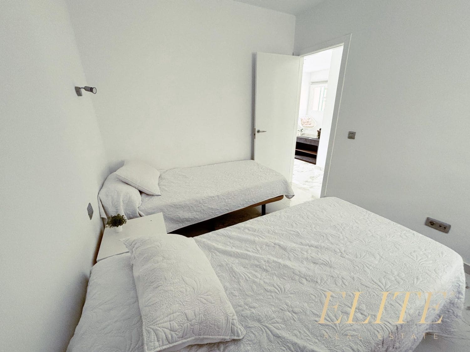 2 bedroom Apartment for sale in Puerto Rico with pool garage - € 339,000 (Ref: 9586871)