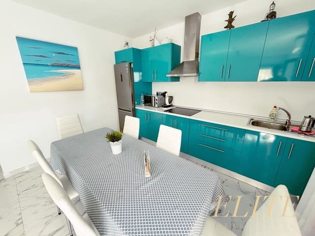 2 slaapkamer Appartement te koop in Puerto Rico, Mogán met zwembad garage - € 339.000 (Ref: 9586871)