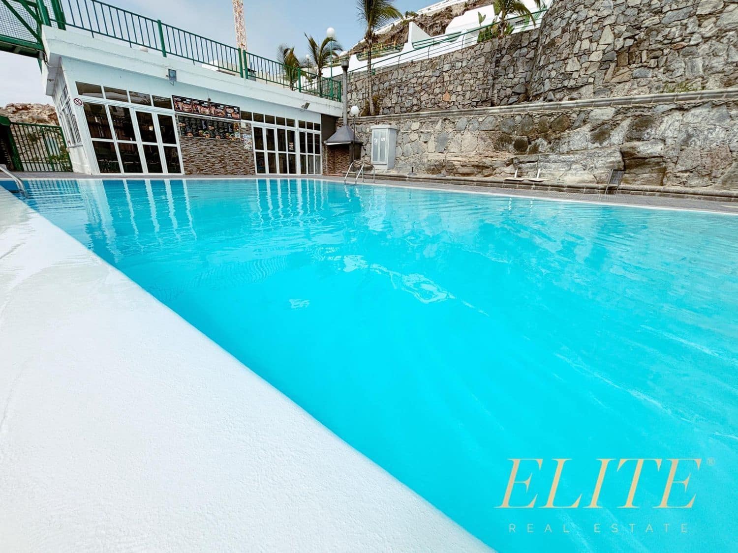 2 bedroom Apartment for sale in Puerto Rico with pool garage - € 339,000 (Ref: 9586871)
