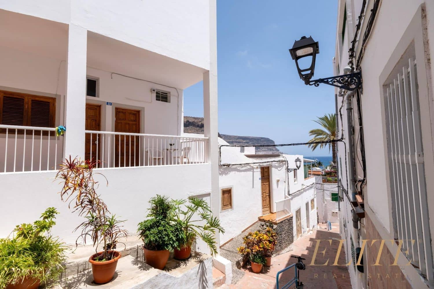 Apartment for sale in Mogan - € 850,000 (Ref: 9586872)