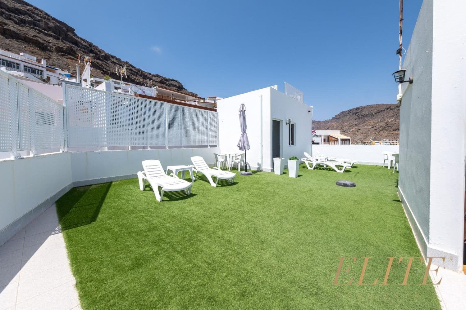 Apartment for sale in Mogan - € 850,000 (Ref: 9586872)