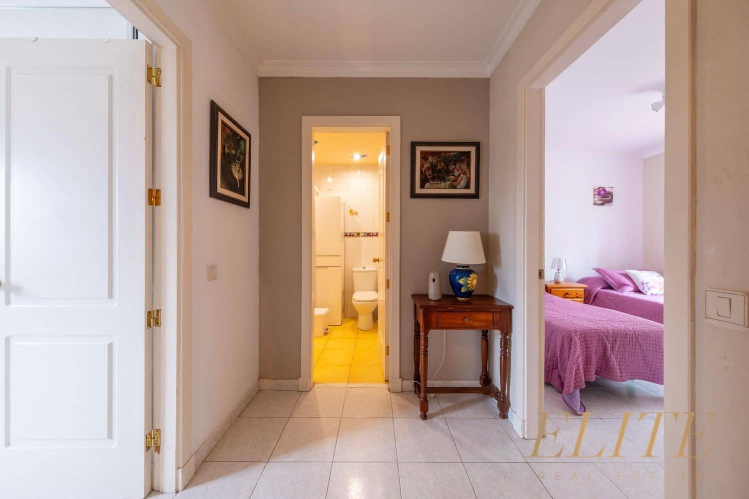 5 bedroom Townhouse for sale in San Bartolome de Tirajana with garage - € 530,000 (Ref: 9586873)