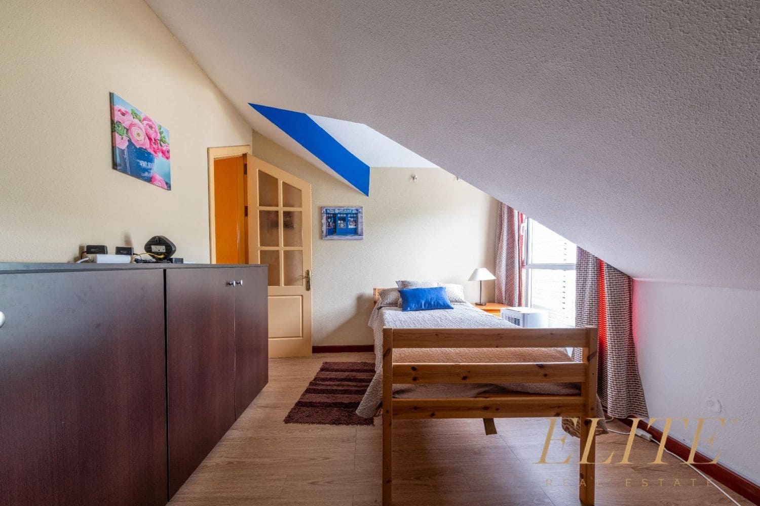 5 bedroom Townhouse for sale in San Bartolome de Tirajana with garage - € 530,000 (Ref: 9586873)