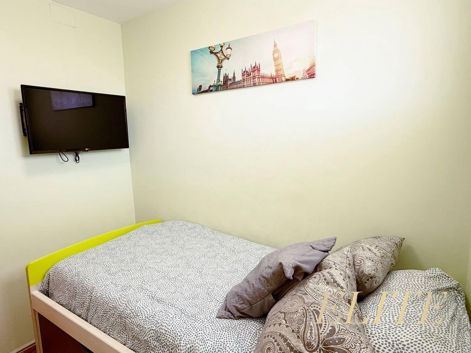 2 bedroom Apartment for sale in Playa del Ingles with pool garage - € 260,000 (Ref: 9586874)