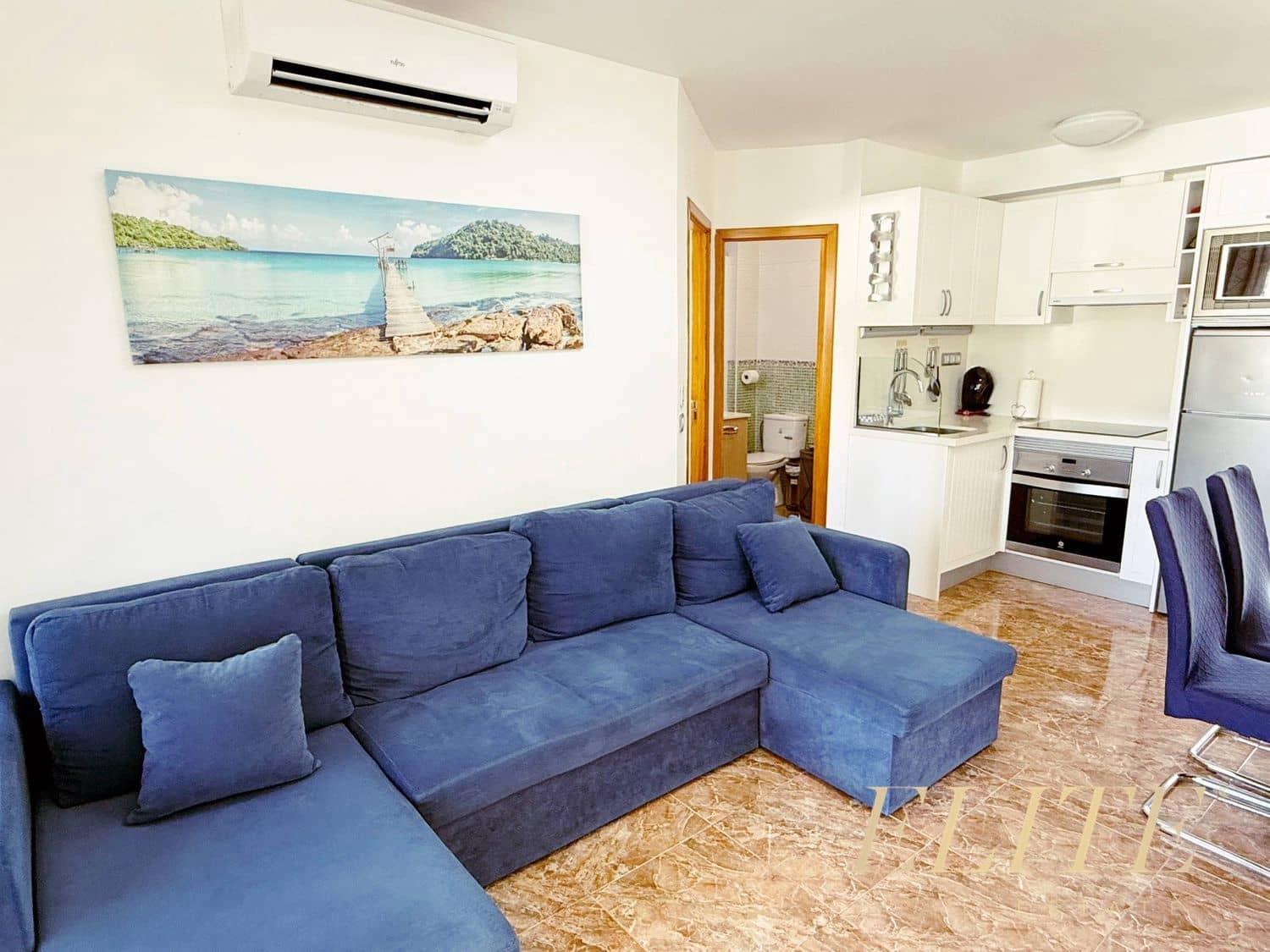 2 bedroom Apartment for sale in Playa del Ingles with pool garage - € 260,000 (Ref: 9586874)