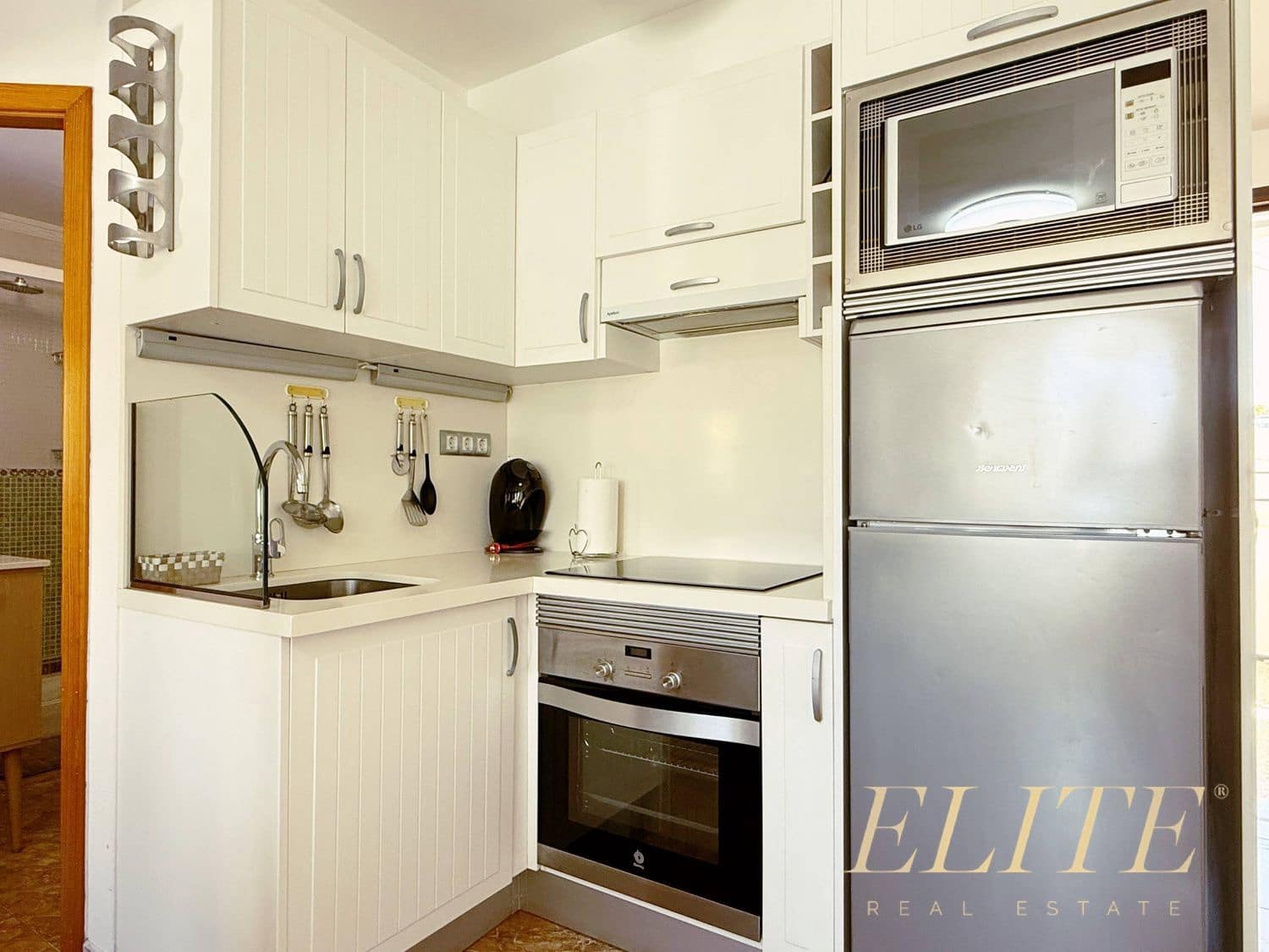 2 bedroom Apartment for sale in Playa del Ingles with pool garage - € 260,000 (Ref: 9586874)