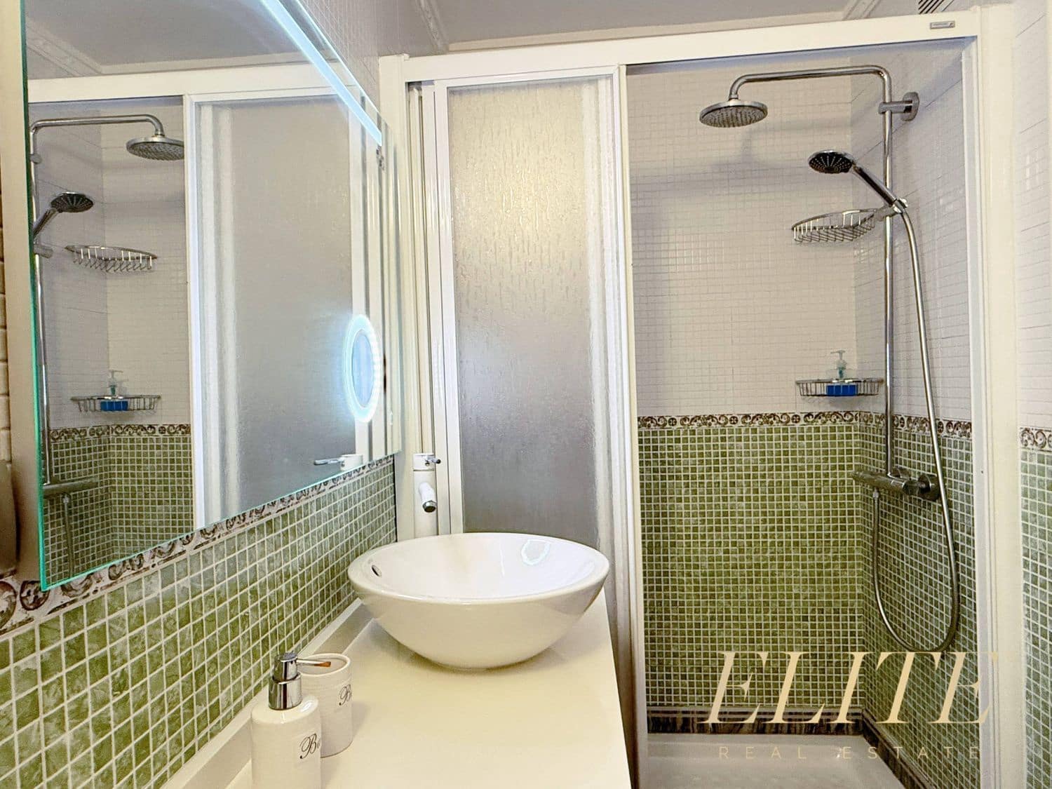 2 bedroom Apartment for sale in Playa del Ingles with pool garage - € 260,000 (Ref: 9586874)