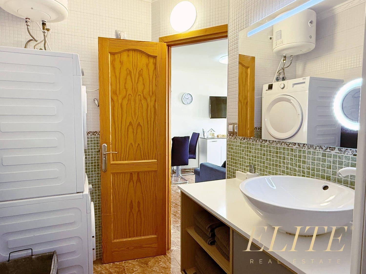 2 bedroom Apartment for sale in Playa del Ingles with pool garage - € 260,000 (Ref: 9586874)