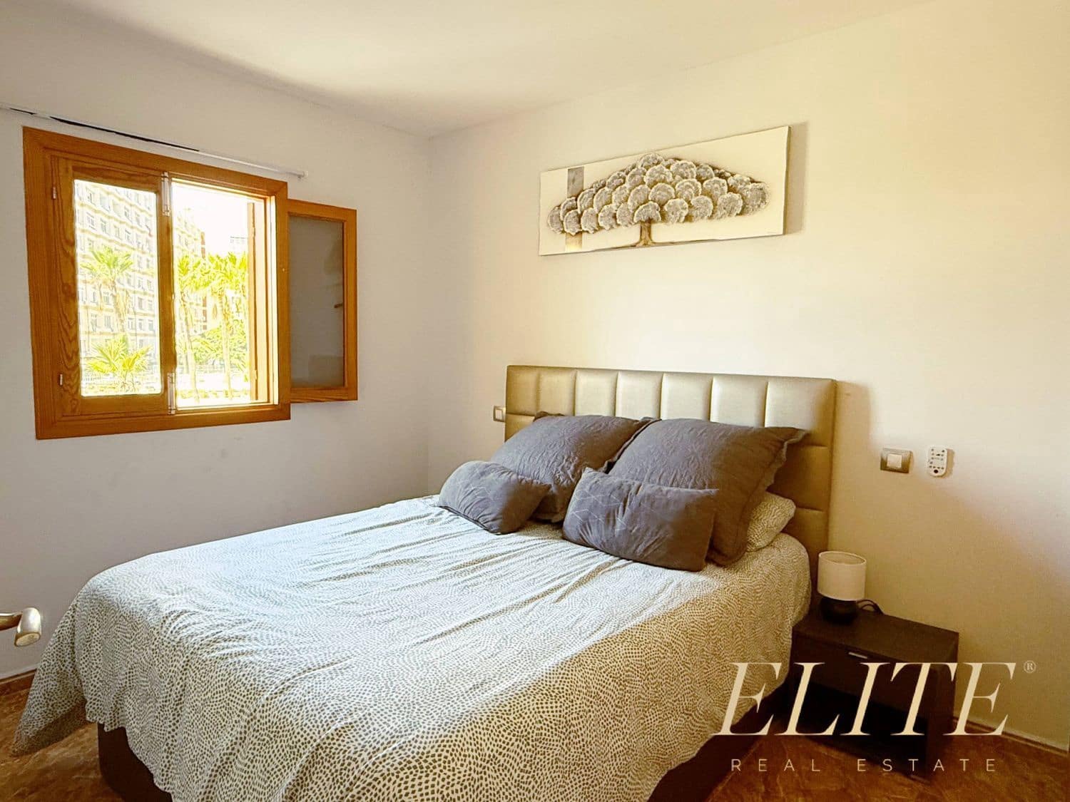 2 bedroom Apartment for sale in Playa del Ingles with pool garage - € 260,000 (Ref: 9586874)