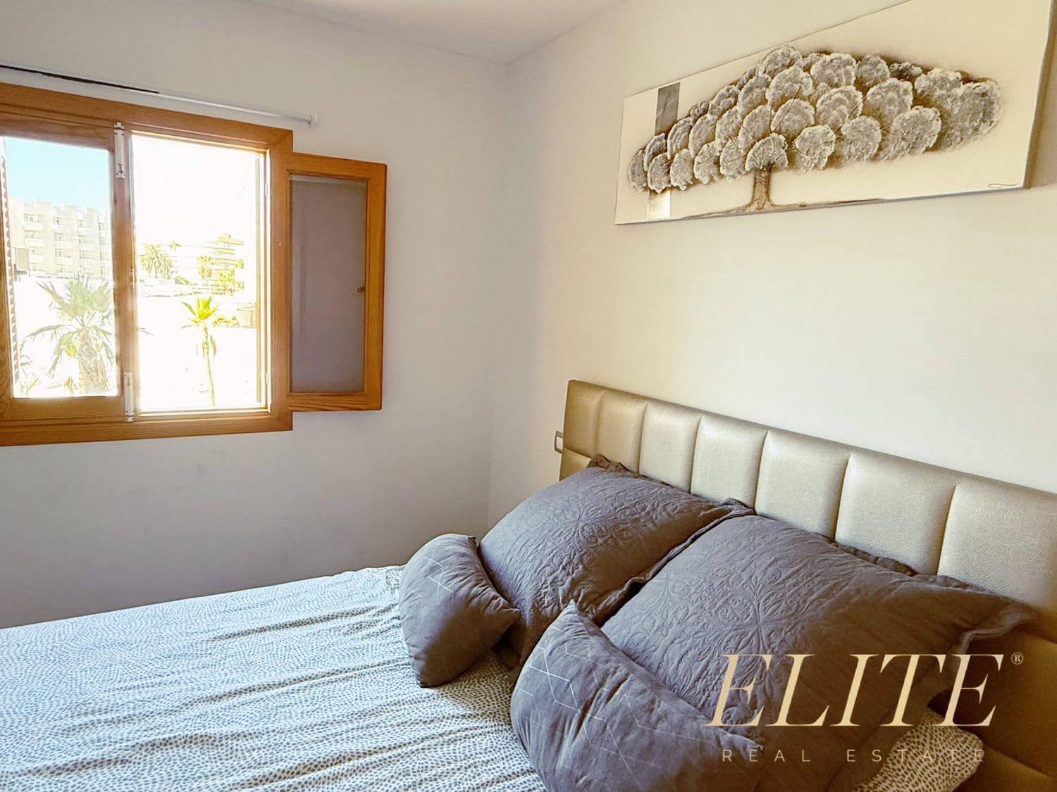 2 bedroom Apartment for sale in Playa del Ingles with pool garage - € 260,000 (Ref: 9586874)