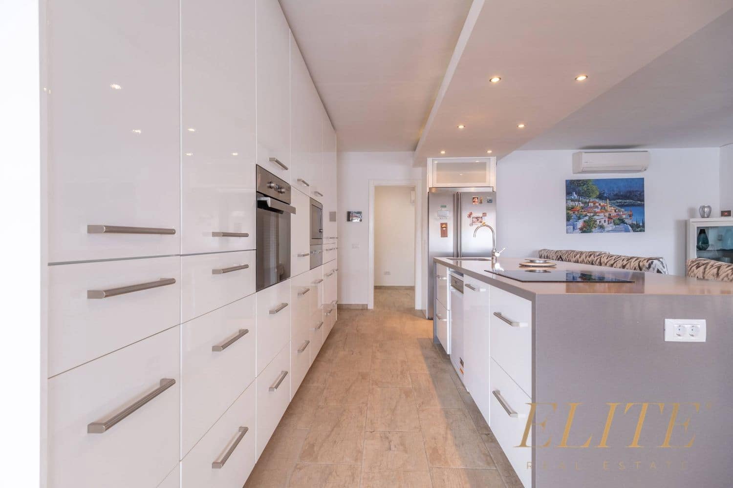 3 slaapkamer Huis te koop in Mogan met zwembad garage - € 780.000 (Ref: 9586875)