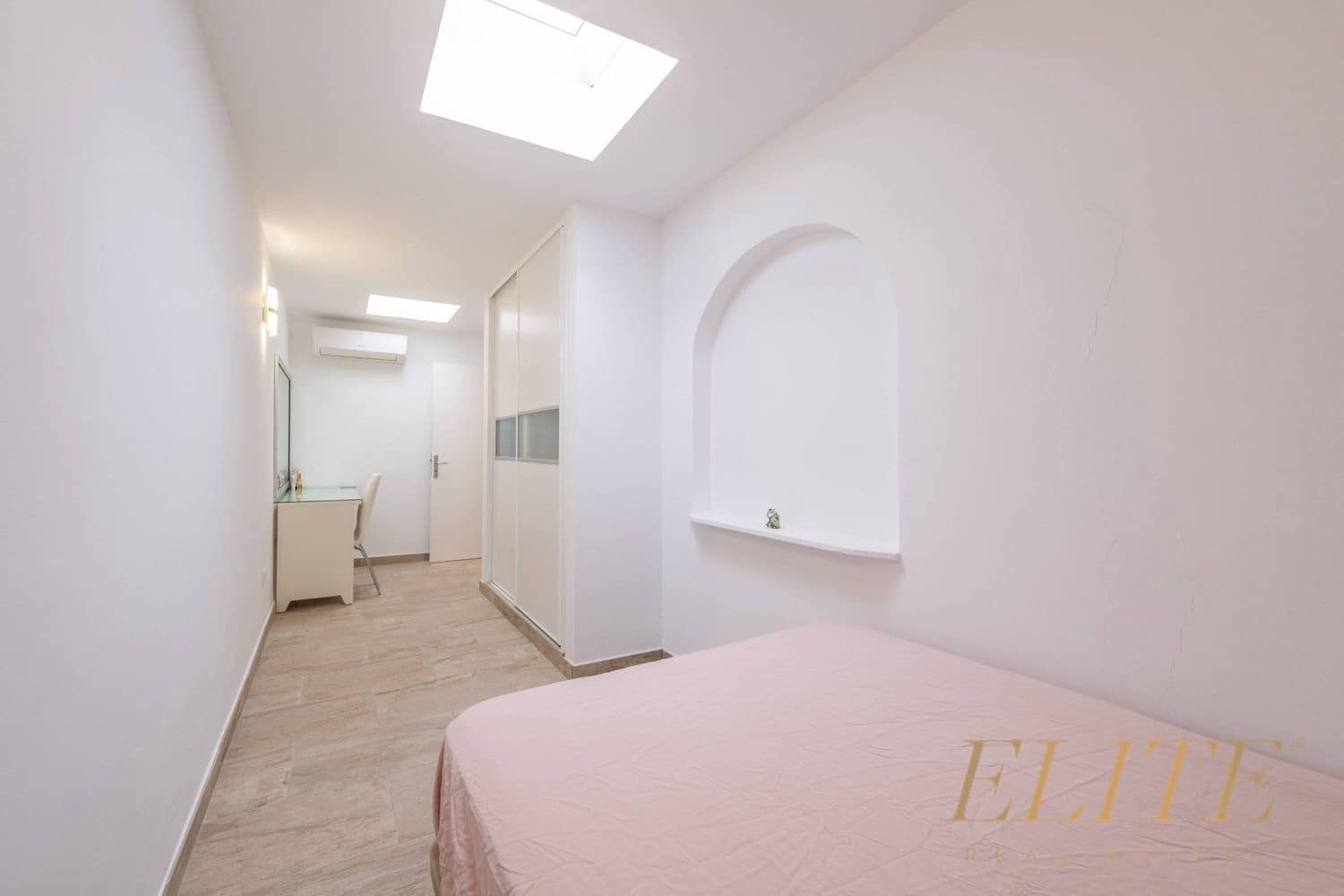 3 slaapkamer Huis te koop in Mogan met zwembad garage - € 780.000 (Ref: 9586875)