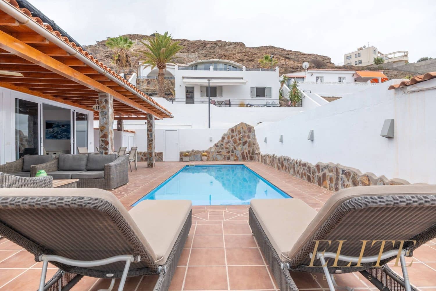 3 slaapkamer Huis te koop in Mogan met zwembad garage - € 780.000 (Ref: 9586875)