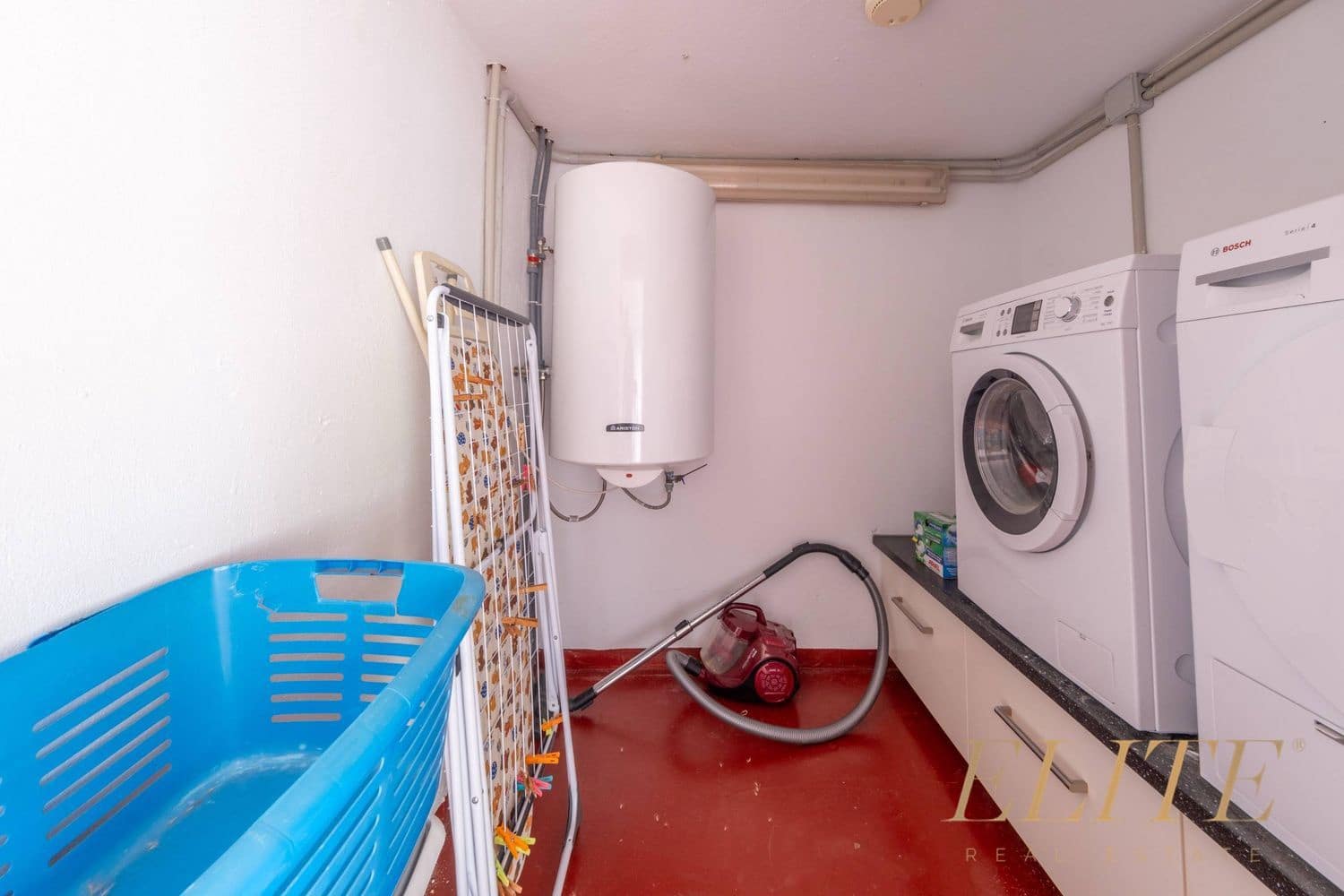 3 slaapkamer Huis te koop in Mogan met zwembad garage - € 780.000 (Ref: 9586875)