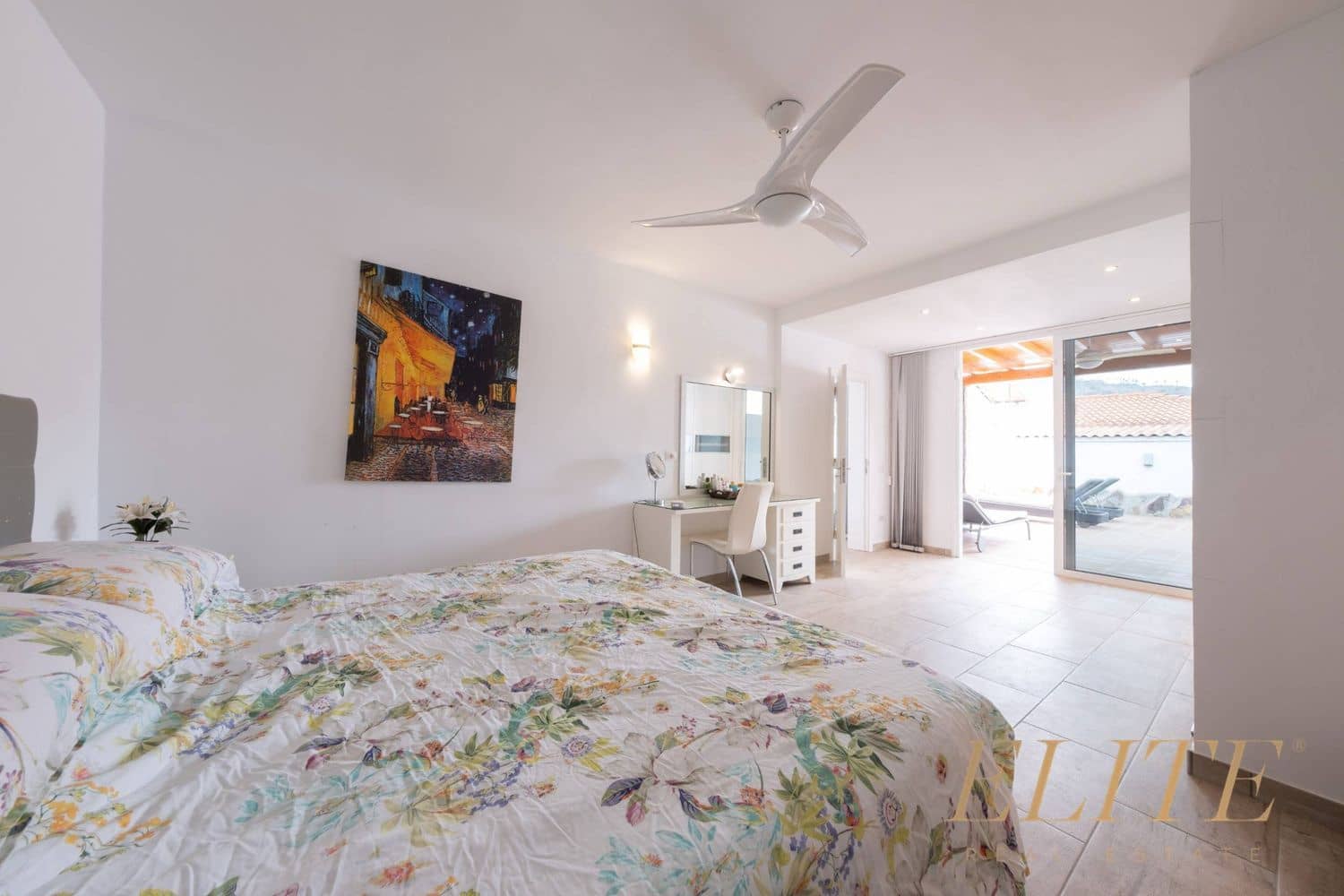 3 slaapkamer Huis te koop in Mogan met zwembad garage - € 780.000 (Ref: 9586875)