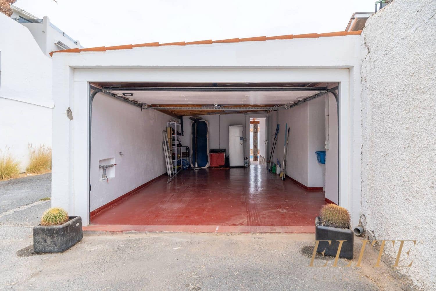 3 slaapkamer Huis te koop in Mogan met zwembad garage - € 780.000 (Ref: 9586875)