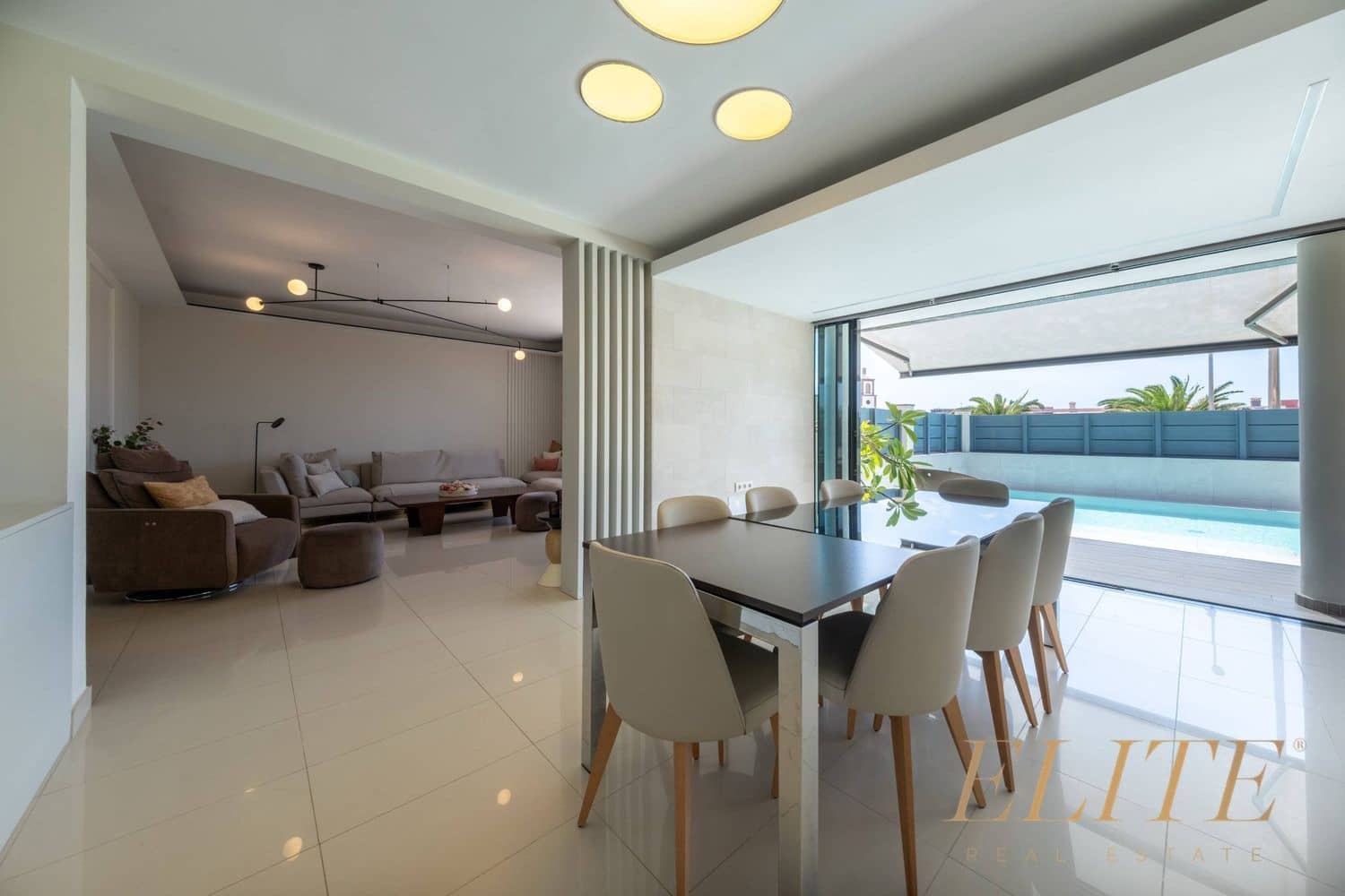 5 sovrum Hus till salu i San Bartolome de Tirajana med pool garage - 2 400 000 € (Ref: 9586876)