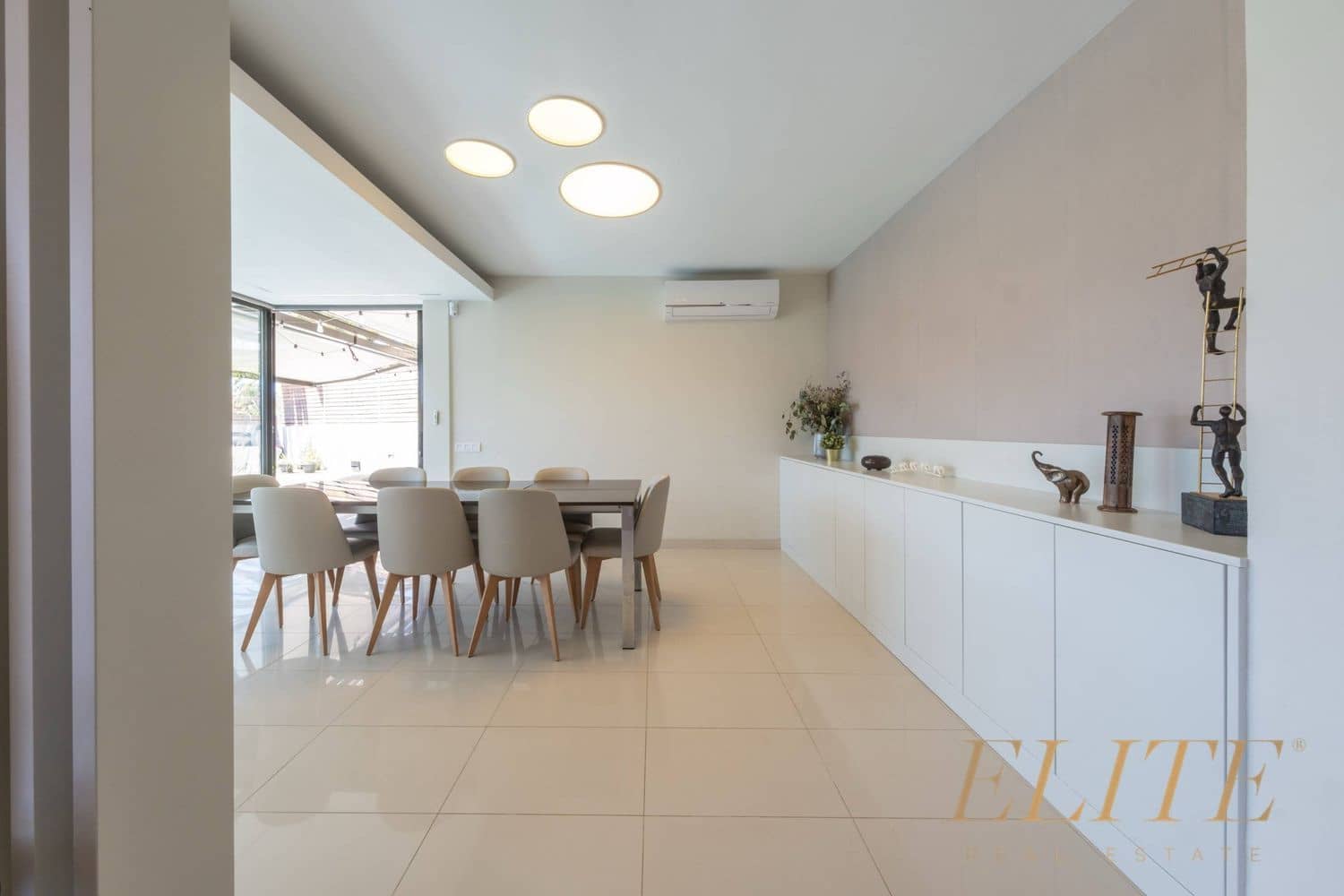 5 sovrum Hus till salu i San Bartolome de Tirajana med pool garage - 2 400 000 € (Ref: 9586876)