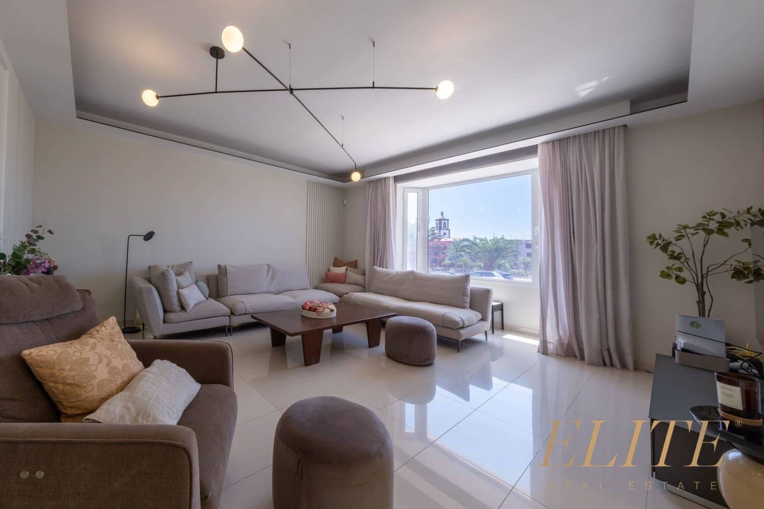 5 sovrum Hus till salu i San Bartolome de Tirajana med pool garage - 2 400 000 € (Ref: 9586876)