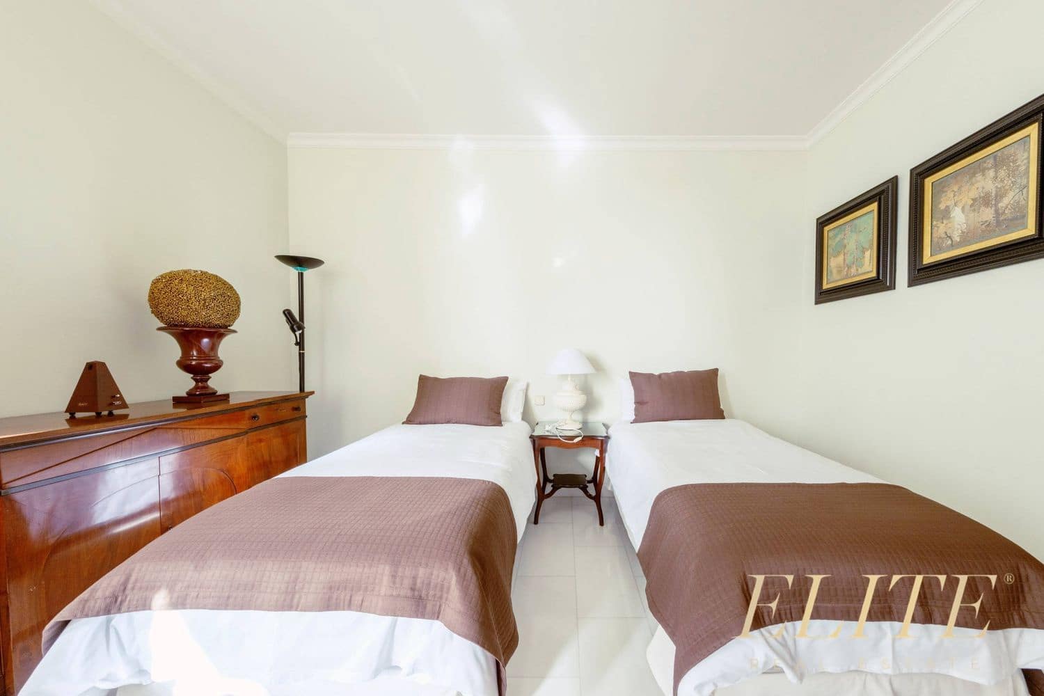 Chalet de 6 habitaciones en Las Palmas de Gran Canaria en venta con garaje - 2.400.000 € (Ref: 9586877)