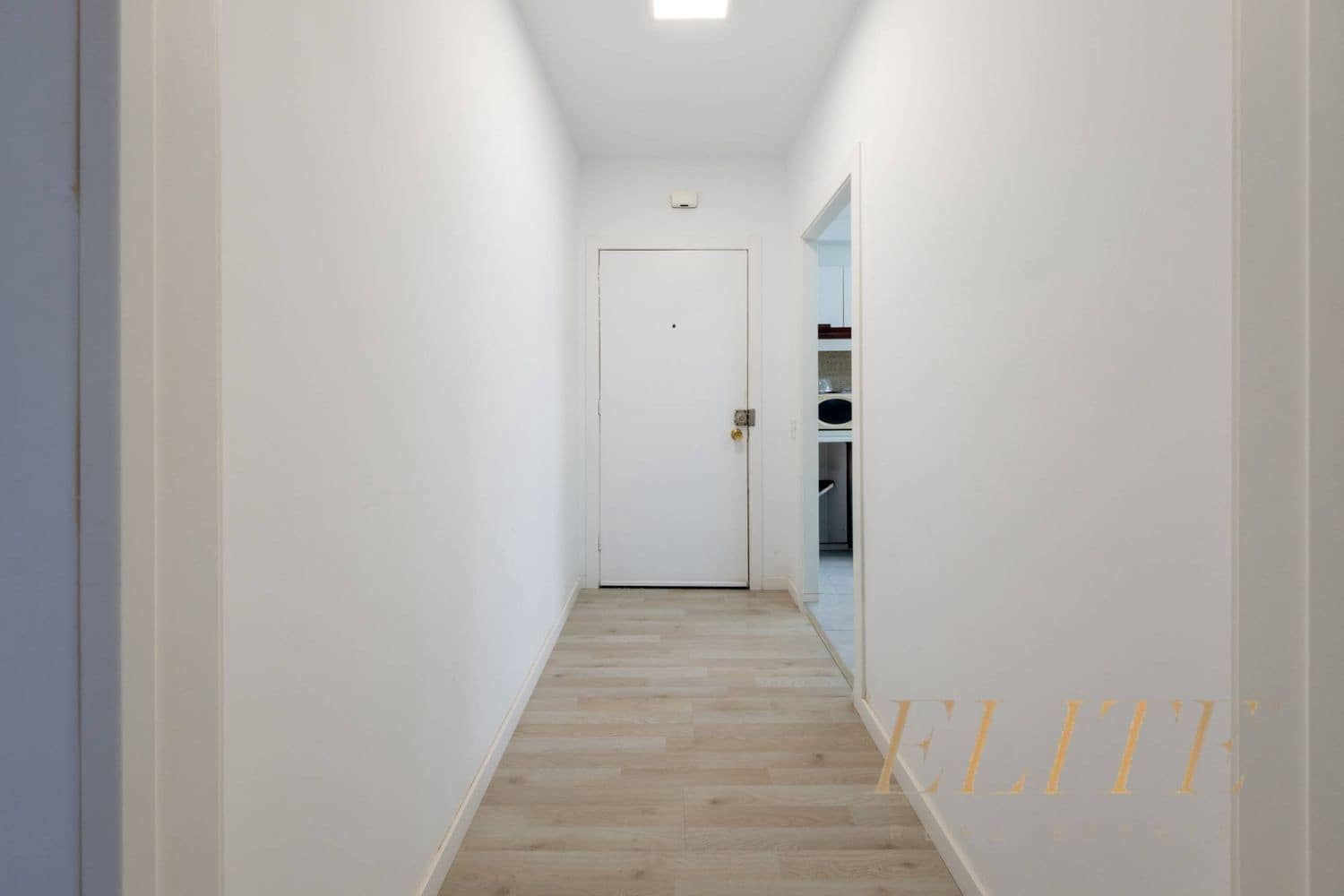 4 bedroom Apartment for sale in Las Palmas de Gran Canaria with garage - € 395,000 (Ref: 9586878)