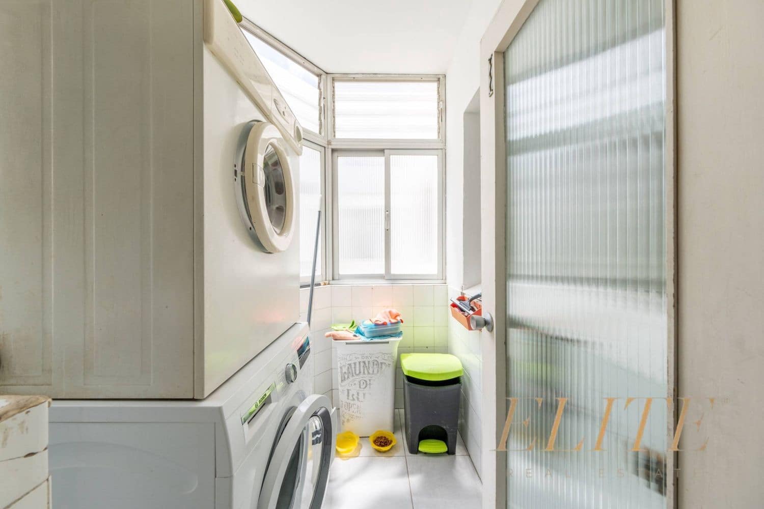 4 bedroom Apartment for sale in Las Palmas de Gran Canaria with garage - € 395,000 (Ref: 9586878)