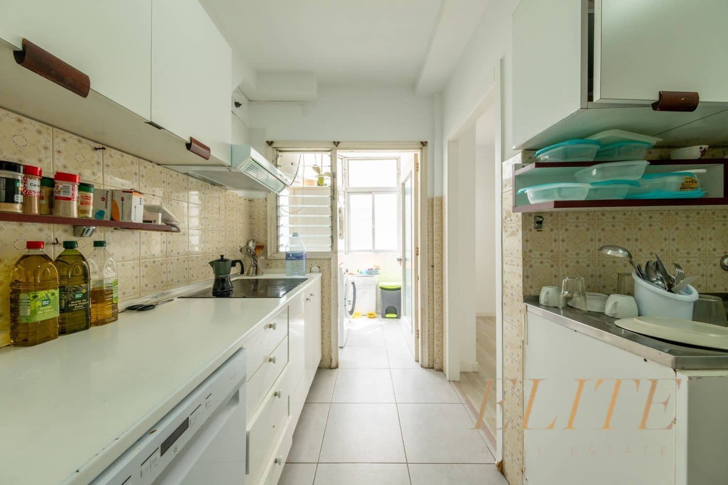 4 bedroom Apartment for sale in Las Palmas de Gran Canaria with garage - € 395,000 (Ref: 9586878)