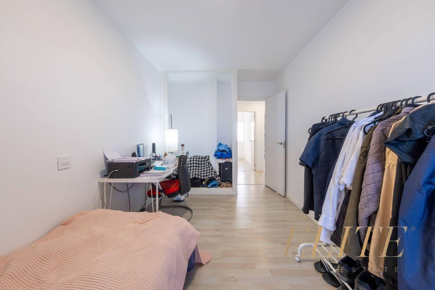 4 bedroom Apartment for sale in Las Palmas de Gran Canaria with garage - € 395,000 (Ref: 9586878)