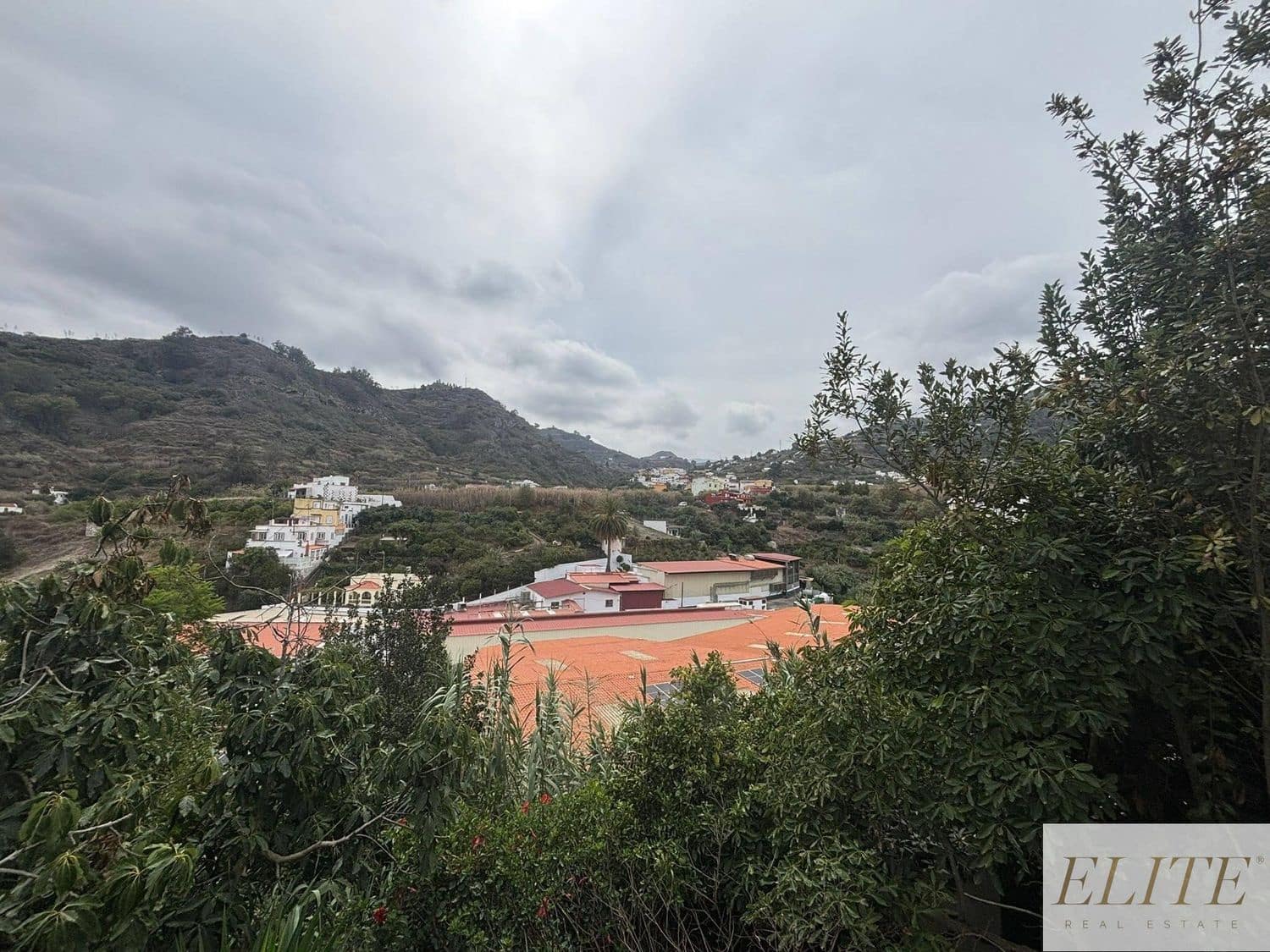 Rakentamaton maa myytävänä paikassa Teror - 147 000 € (Ref: 9586879)