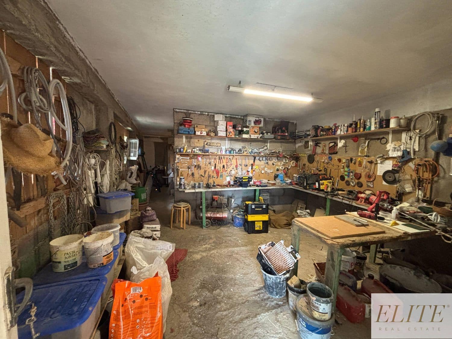 3 bedroom Finca/Country House for sale in Santa Brigida with garage - € 682,500 (Ref: 9586882)