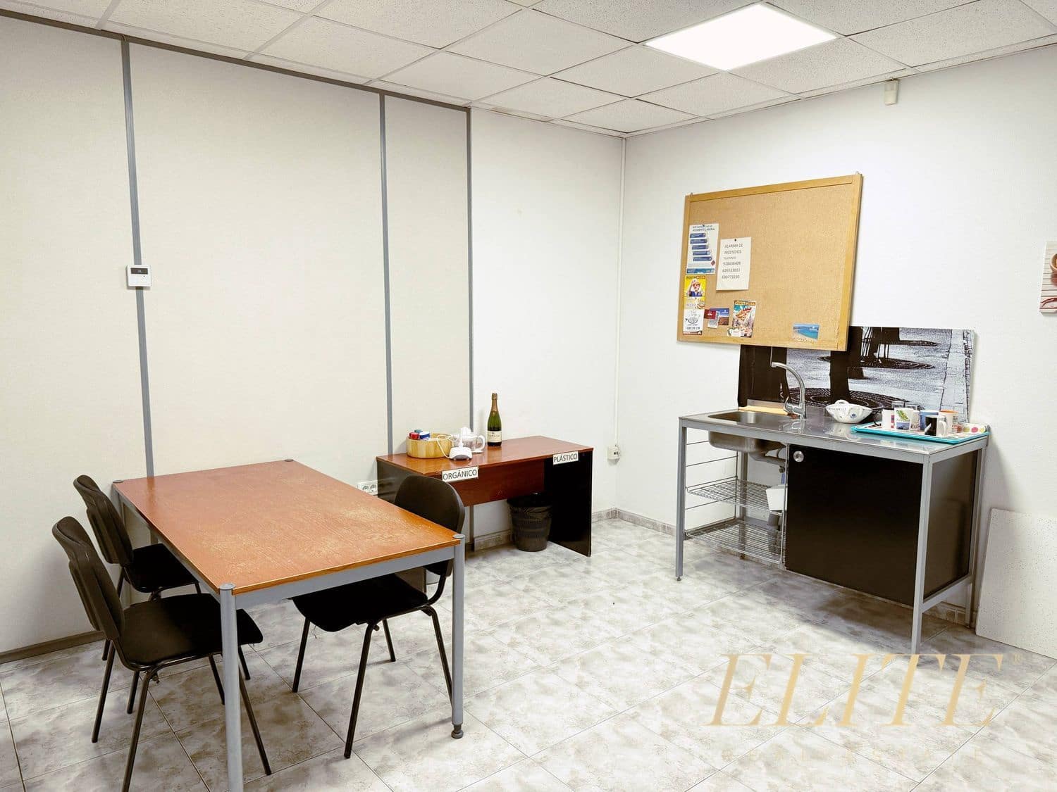 Comercial para venda em San Bartolome de Tirajana - 499 000 € (Ref: 9588059)