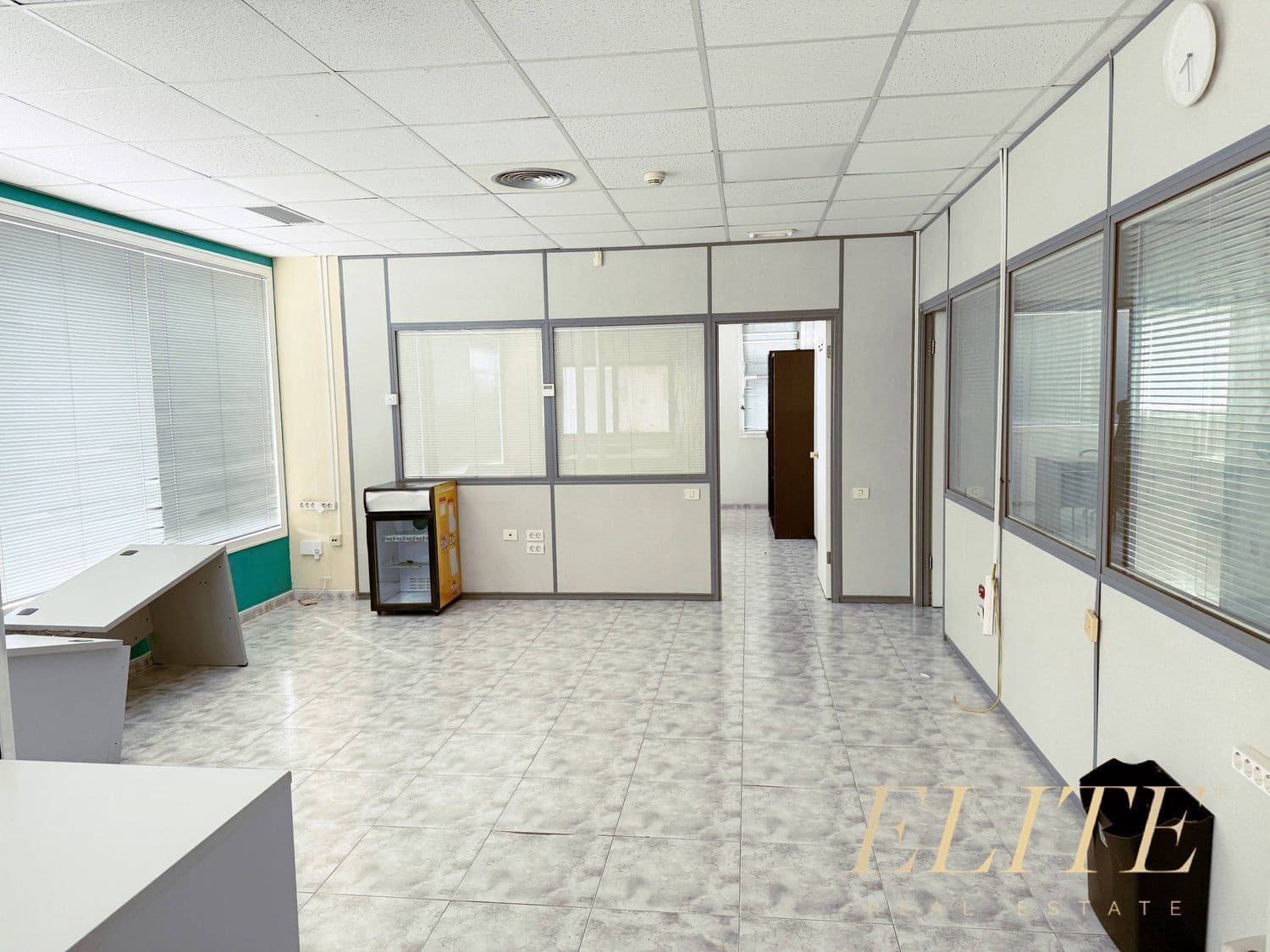 Comercial para venda em San Bartolome de Tirajana - 499 000 € (Ref: 9588059)