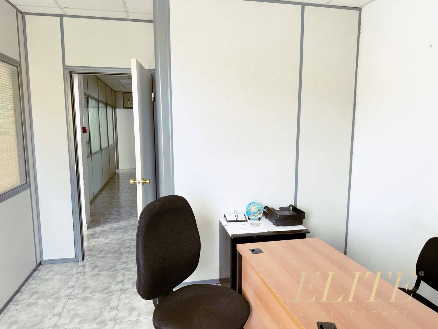 Comercial para venda em San Bartolome de Tirajana - 499 000 € (Ref: 9588059)