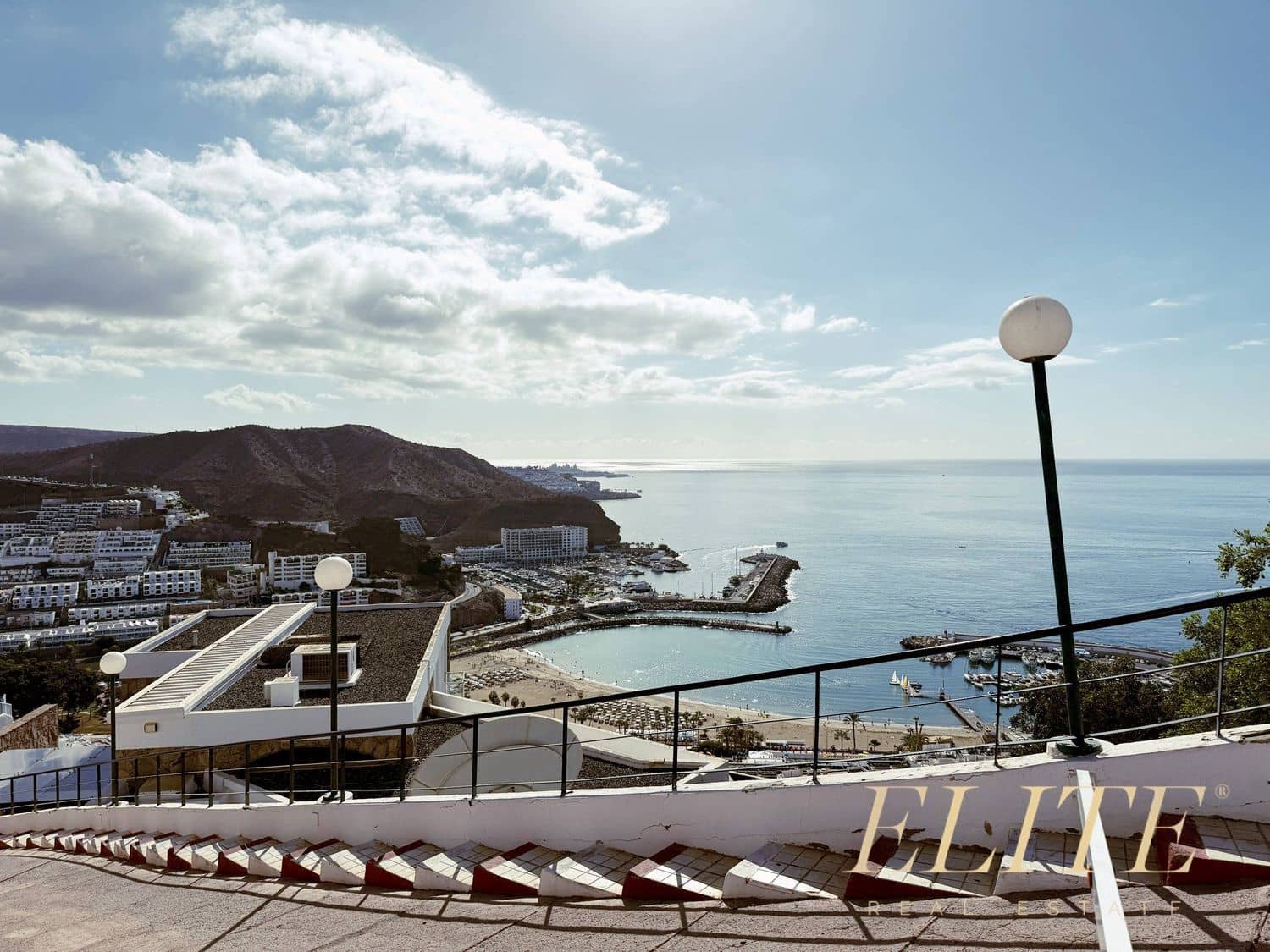 Local Commercial à vendre à Puerto Rico - 250 000 € (Ref: 9600882)