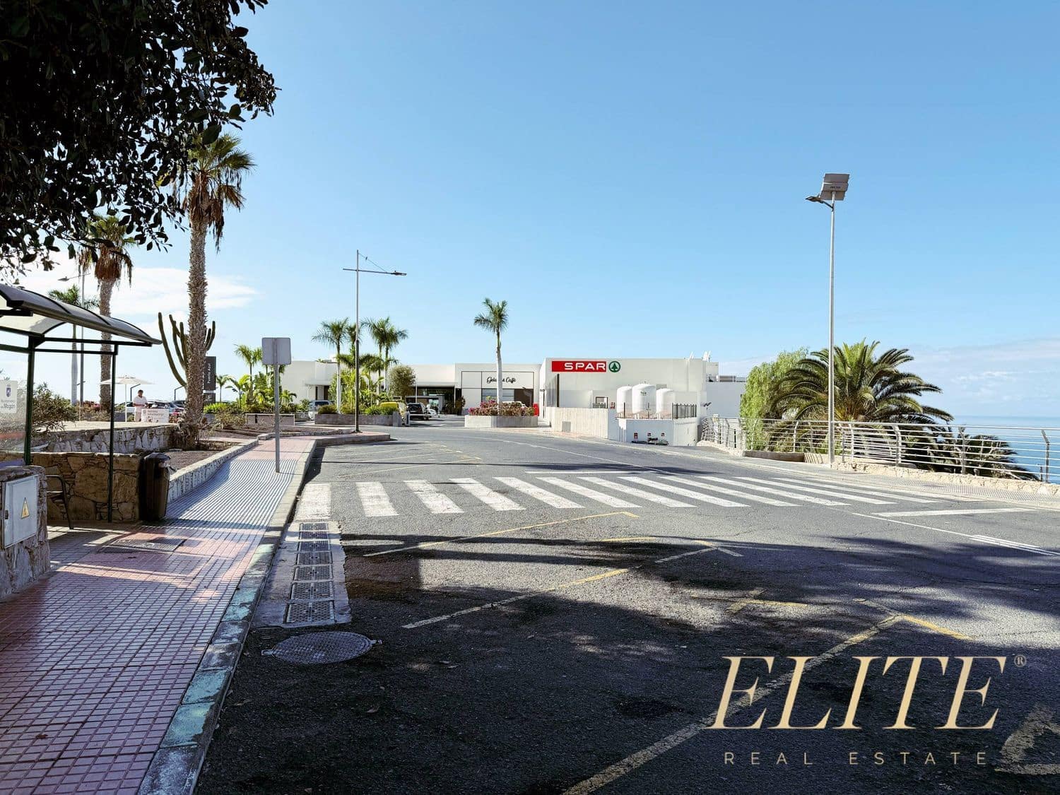 Local Commercial à vendre à Puerto Rico - 250 000 € (Ref: 9600882)