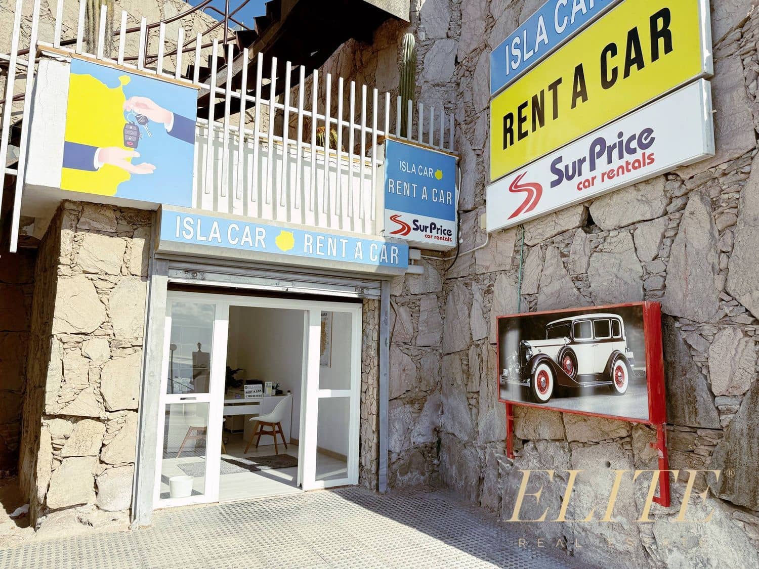 Local Commercial à vendre à Puerto Rico - 250 000 € (Ref: 9600882)