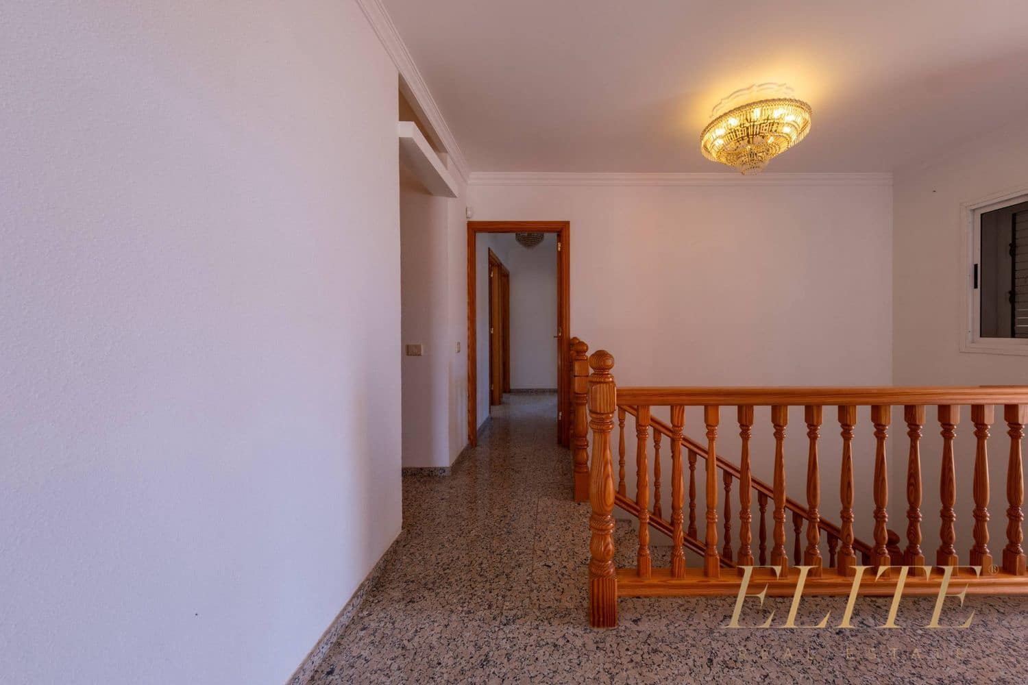 9 bedroom Villa for sale in Valsequillo with garage - € 510,000 (Ref: 9629741)