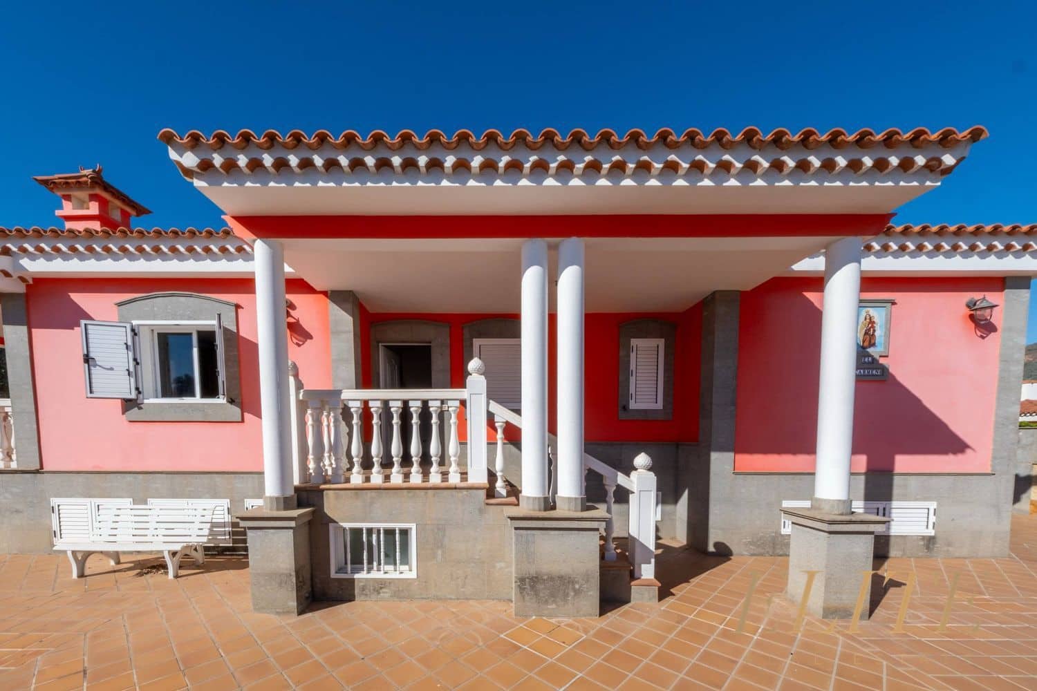 9 bedroom Villa for sale in Valsequillo with garage - € 510,000 (Ref: 9629741)
