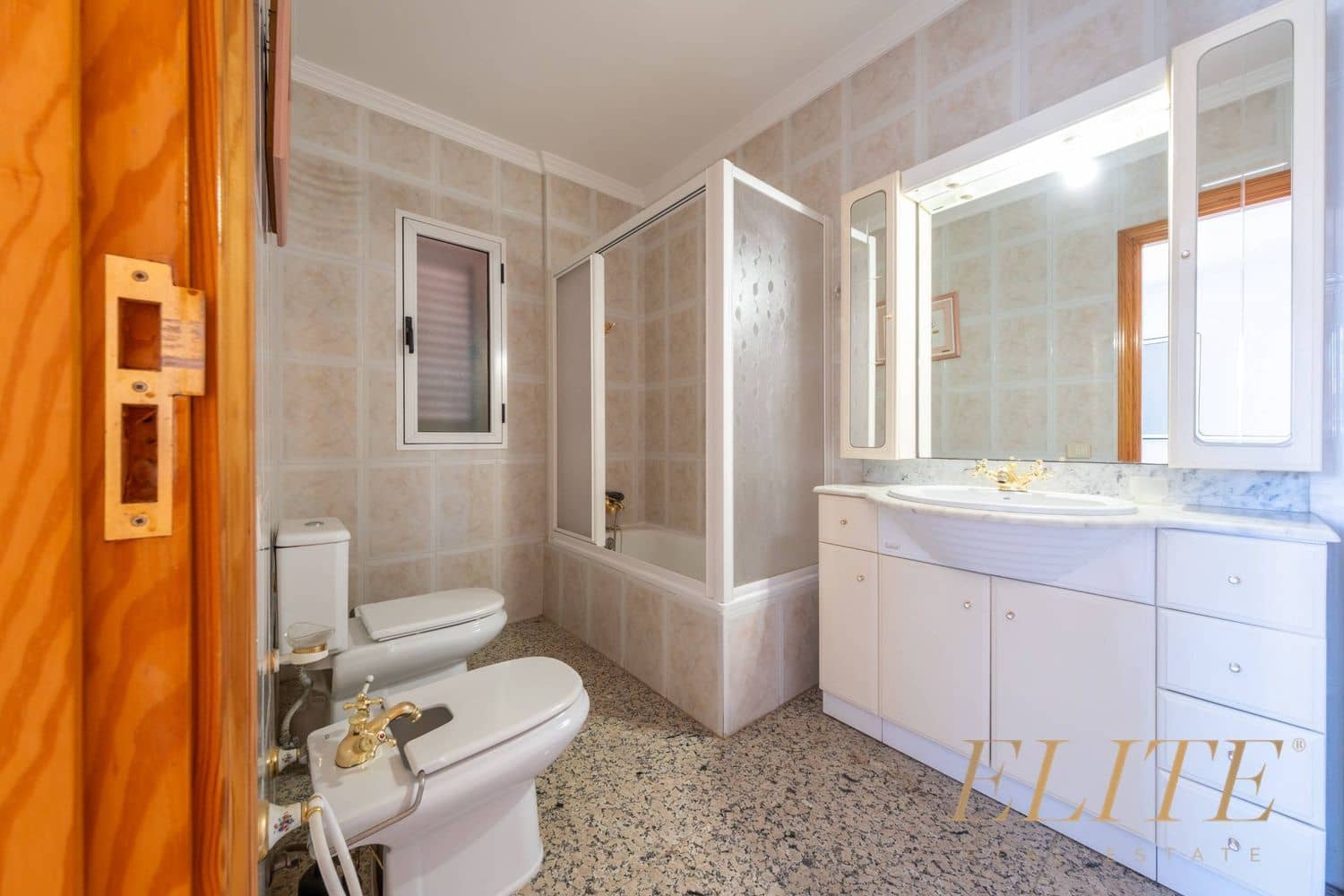 9 bedroom Villa for sale in Valsequillo with garage - € 510,000 (Ref: 9629741)