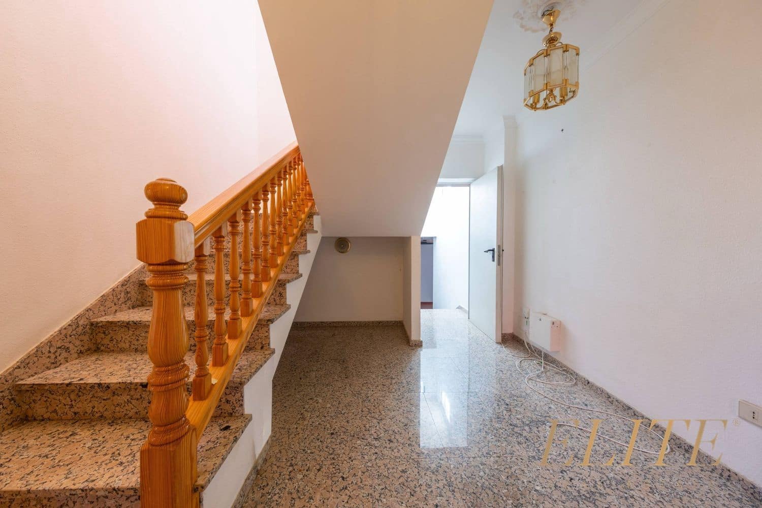 9 bedroom Villa for sale in Valsequillo with garage - € 510,000 (Ref: 9629741)