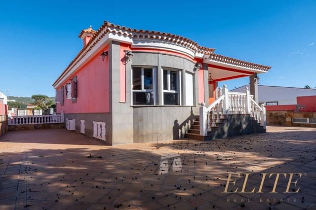 9 bedroom Villa for sale in Valsequillo with garage - € 510,000 (Ref: 9629741)