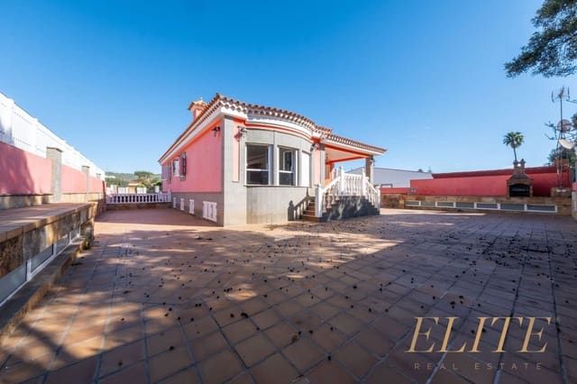 9 bedroom Villa for sale in Valsequillo with garage - € 510,000 (Ref: 9629741)