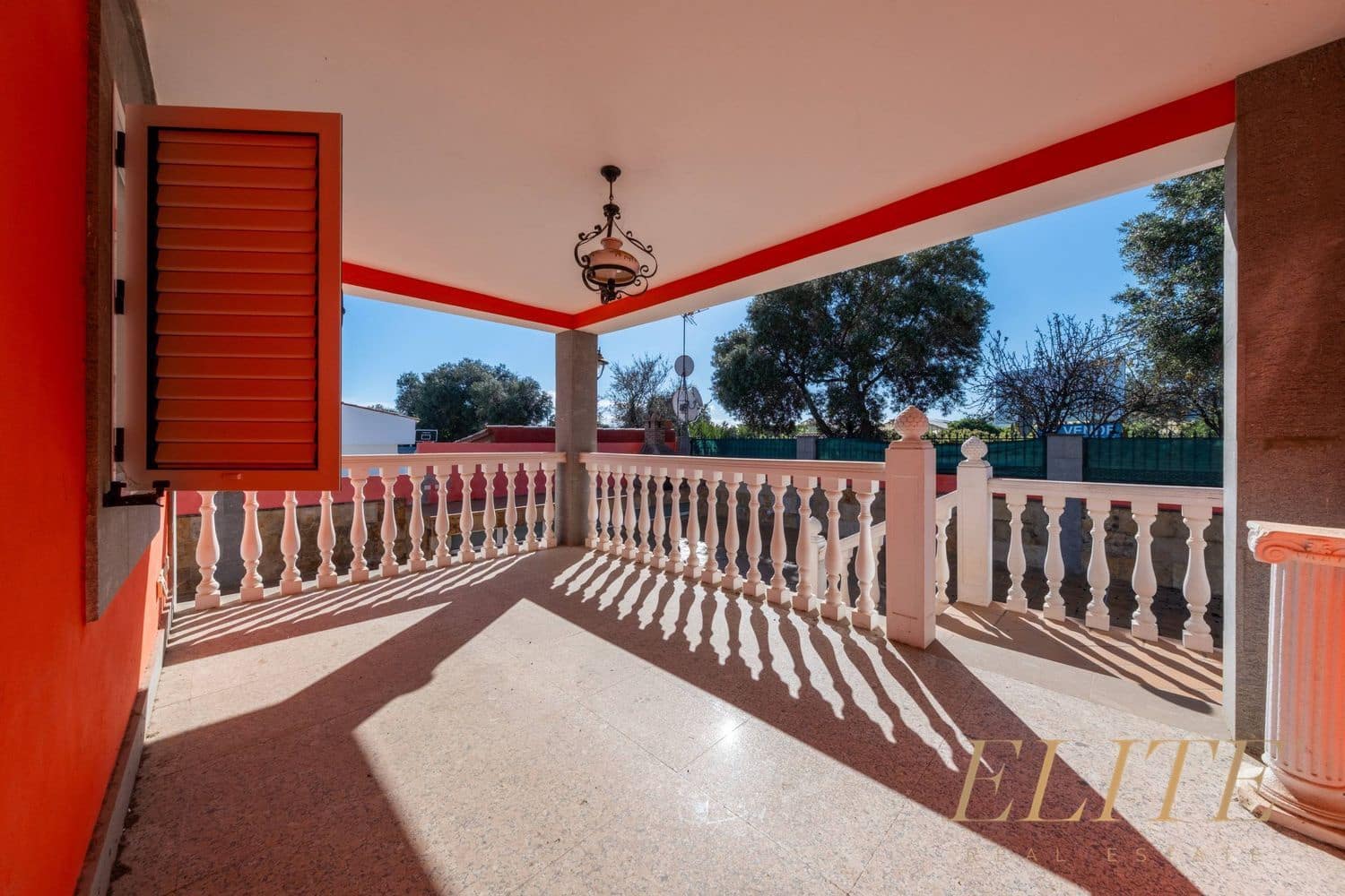 9 bedroom Villa for sale in Valsequillo with garage - € 510,000 (Ref: 9629741)