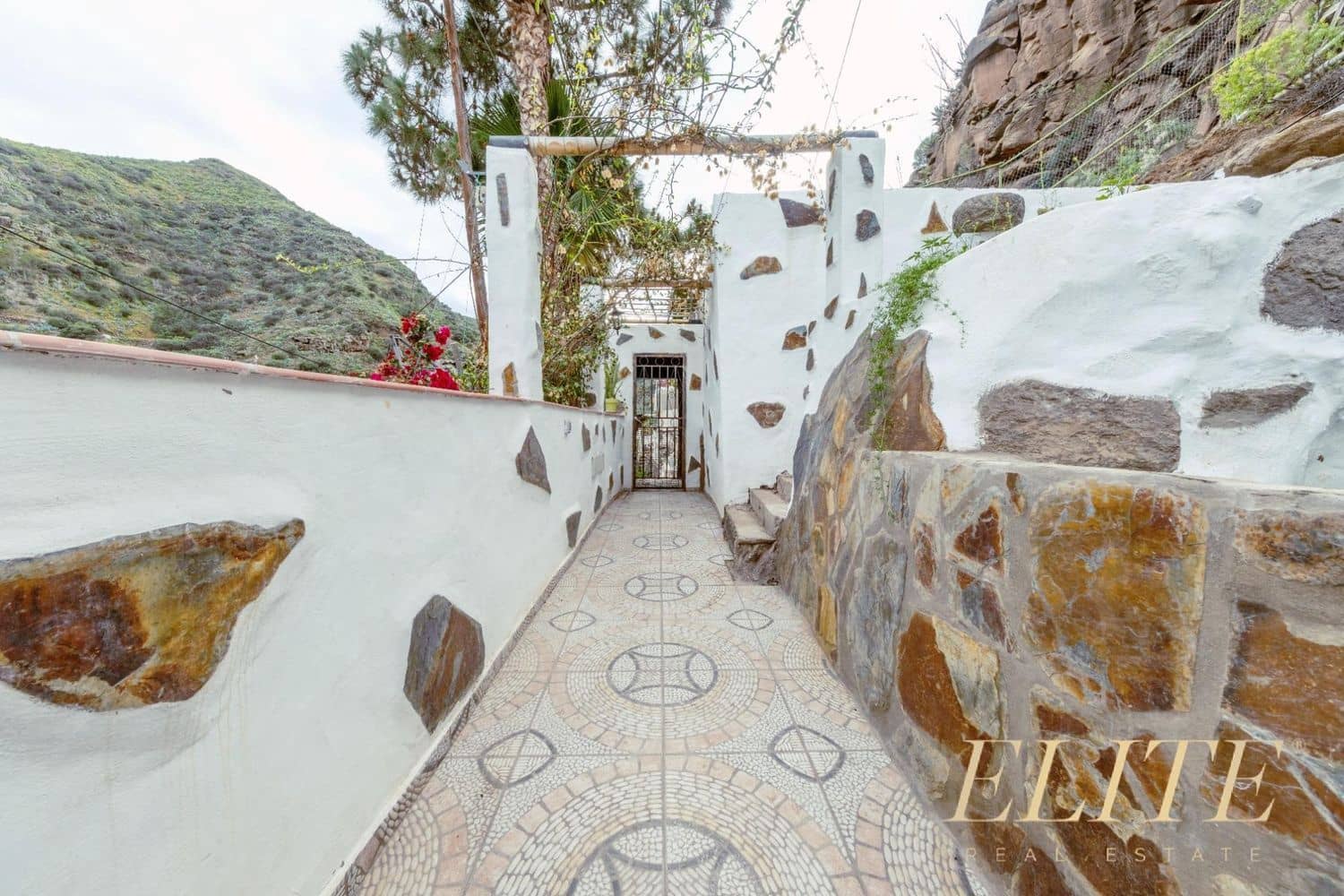 3 sypialnia Finka/Dom wiejski na sprzedaż w Telde z garażem - 489 900 € (Ref: 9633692)