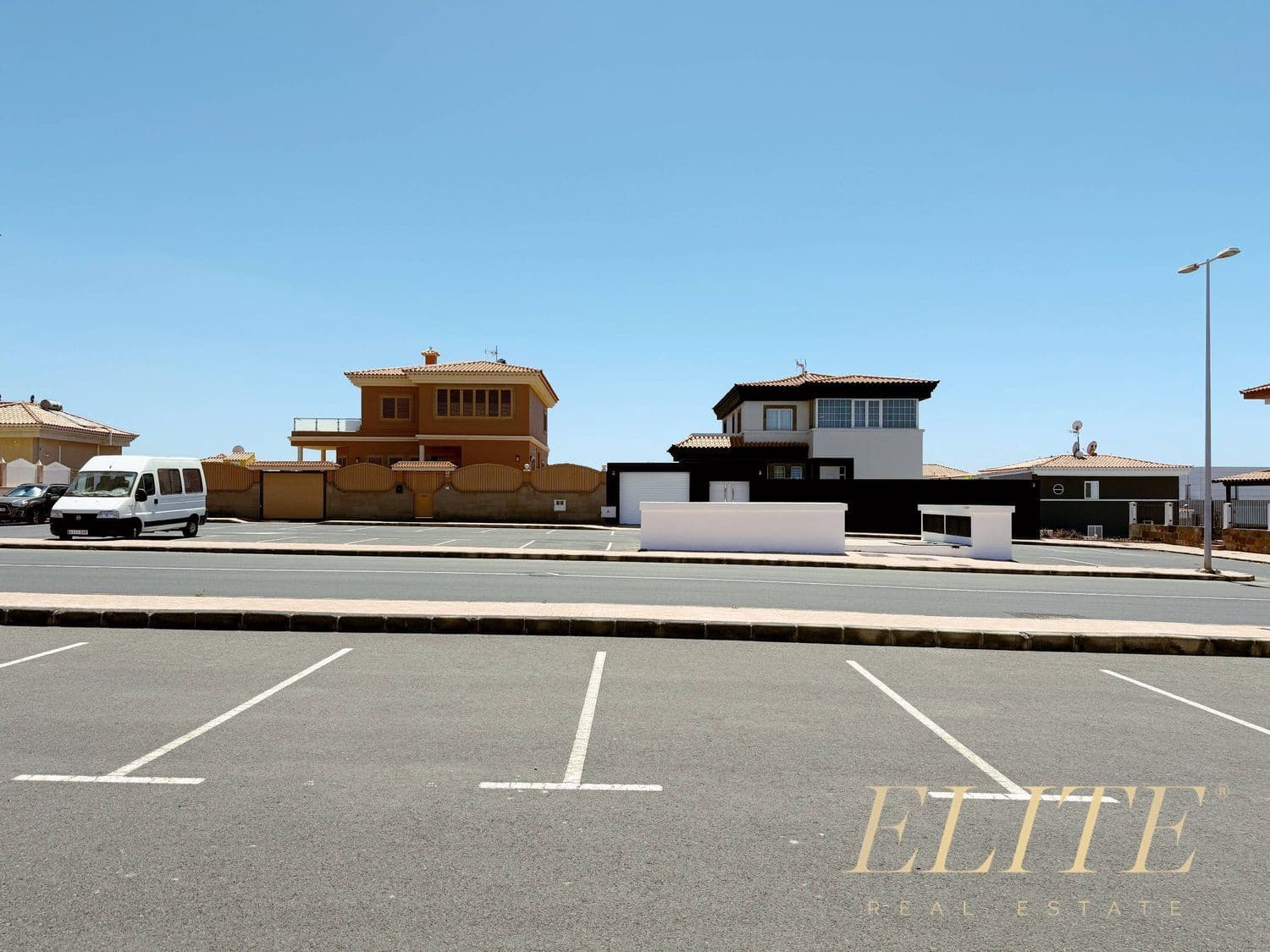 Lägenhet att hyra i San Bartolome de Tirajana med garage - 1 200 € (Ref: 9647827)