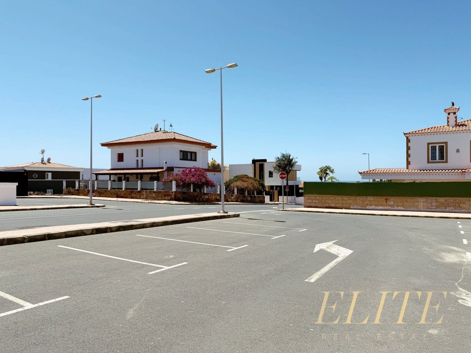 Lägenhet att hyra i San Bartolome de Tirajana med garage - 1 200 € (Ref: 9647827)
